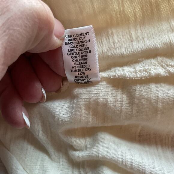 Cato Bone Crochet Tiered Scallop Scoop Neck Tank L - Picture 8 of 9